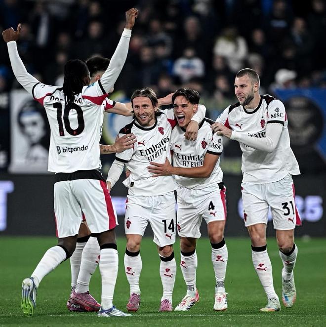 利物浦首秀赛季五项赛事有进球，埃基蒂克成队史第一人