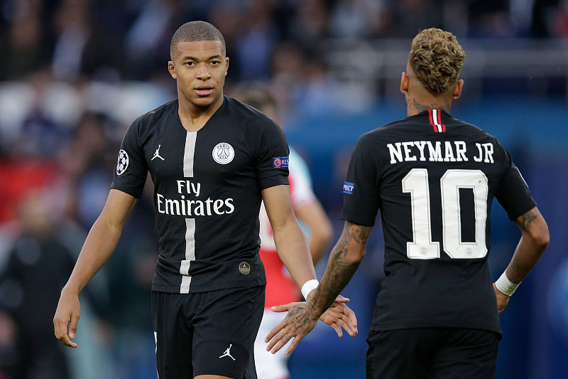 CBA第12轮最佳阵容：王哲林11中10率上海升第一 辽篮双核入选